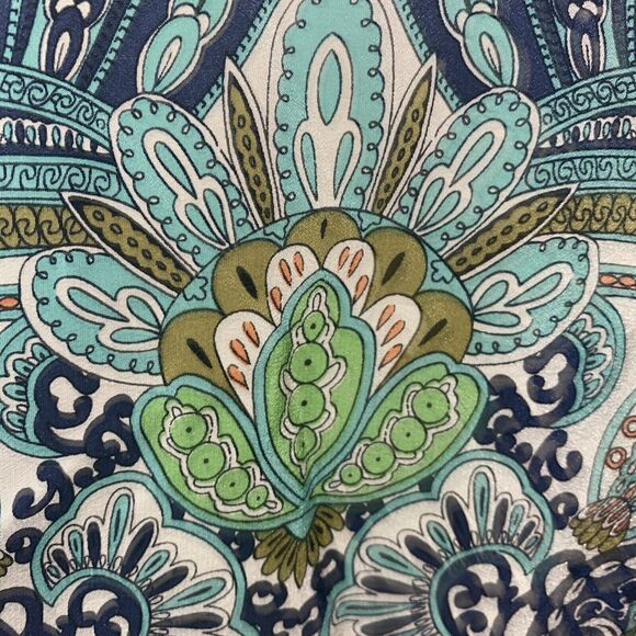 Anthropologie Maeve White 100% Silk Split Sleeve Mandala Print Blouse Top Sz M - Picture 3 of 11